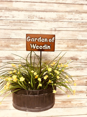 GARDEN OF WEEDIN RUSTED PLANT STAKE