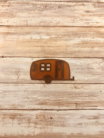 CAMPER TRAILER KOA CAMP GROUND RUSTED METAL MAGNET